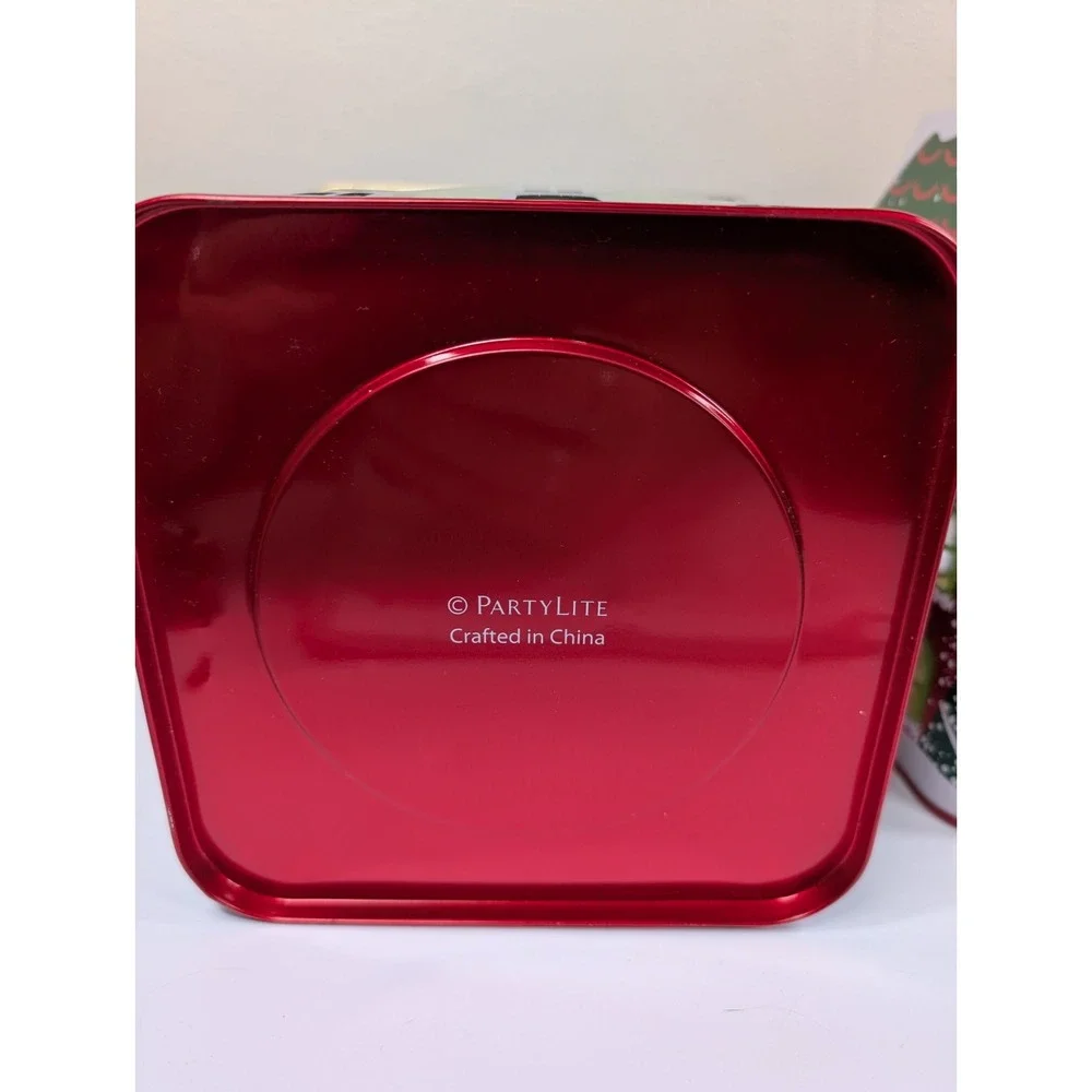PartyLite Winter Village 3 Wick Candle Jar Tin unused Christmas Display Set Of 2